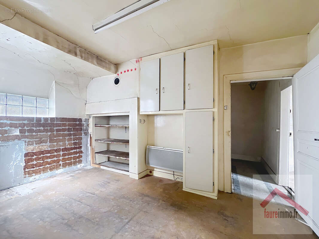 Appartement à ALLASSAC