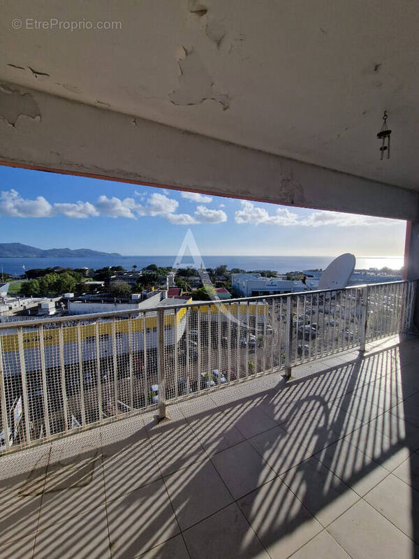 Appartement à FORT-DE-FRANCE