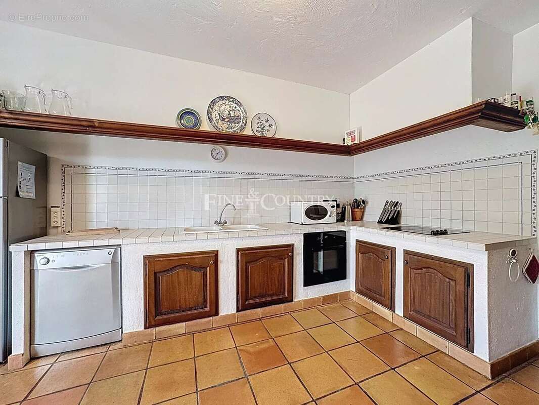 Maison à AURIBEAU-SUR-SIAGNE