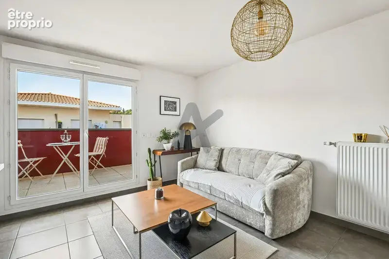 Oullins - Centre: Un appartement T2 de 47m2 avec terrasse et garage - photo 6