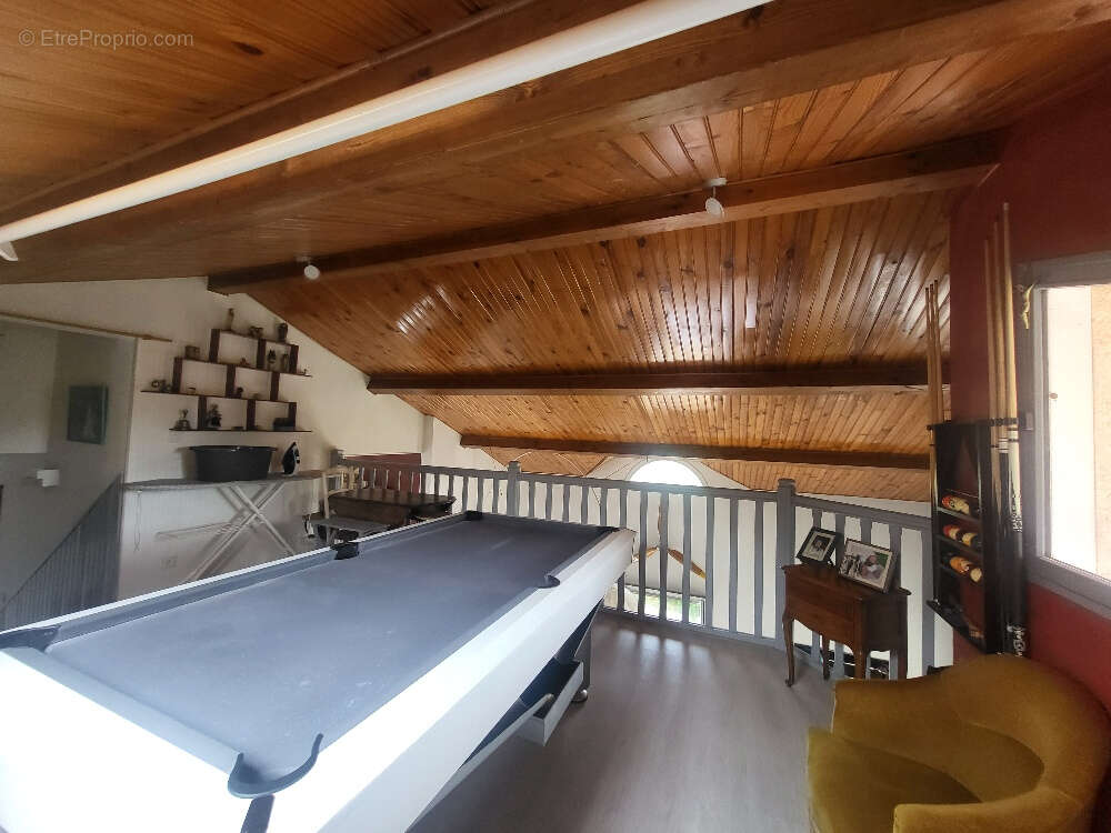 Maison à CHATILLON-SUR-CHALARONNE