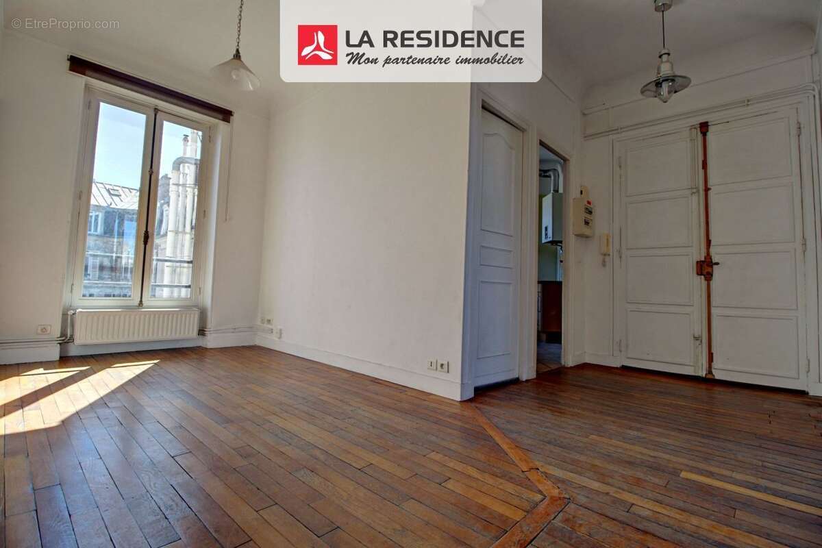 Appartement à PONTOISE