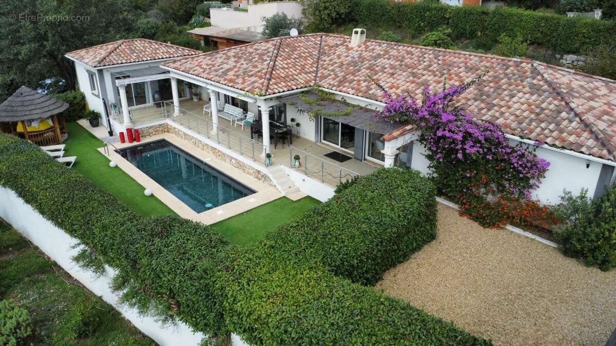 Maison à DRAGUIGNAN