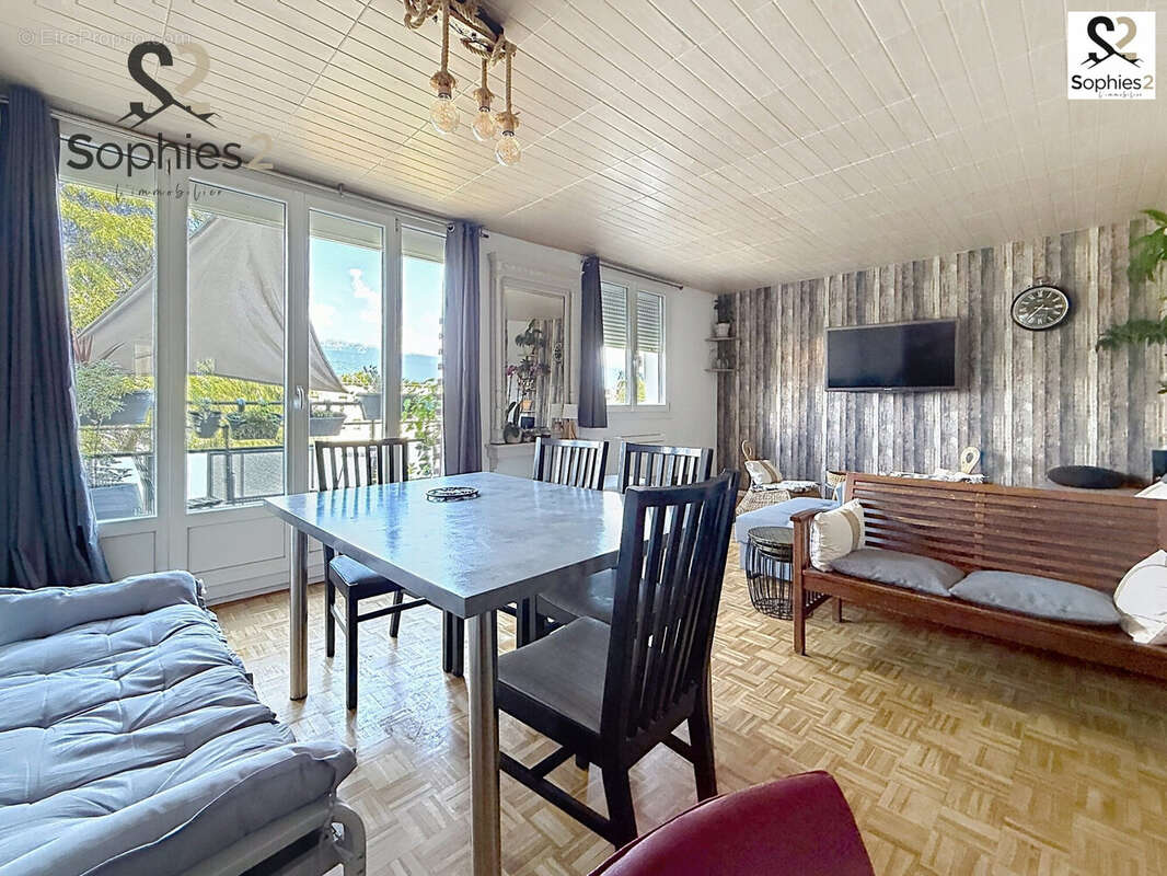 Appartement à SEYSSINET-PARISET