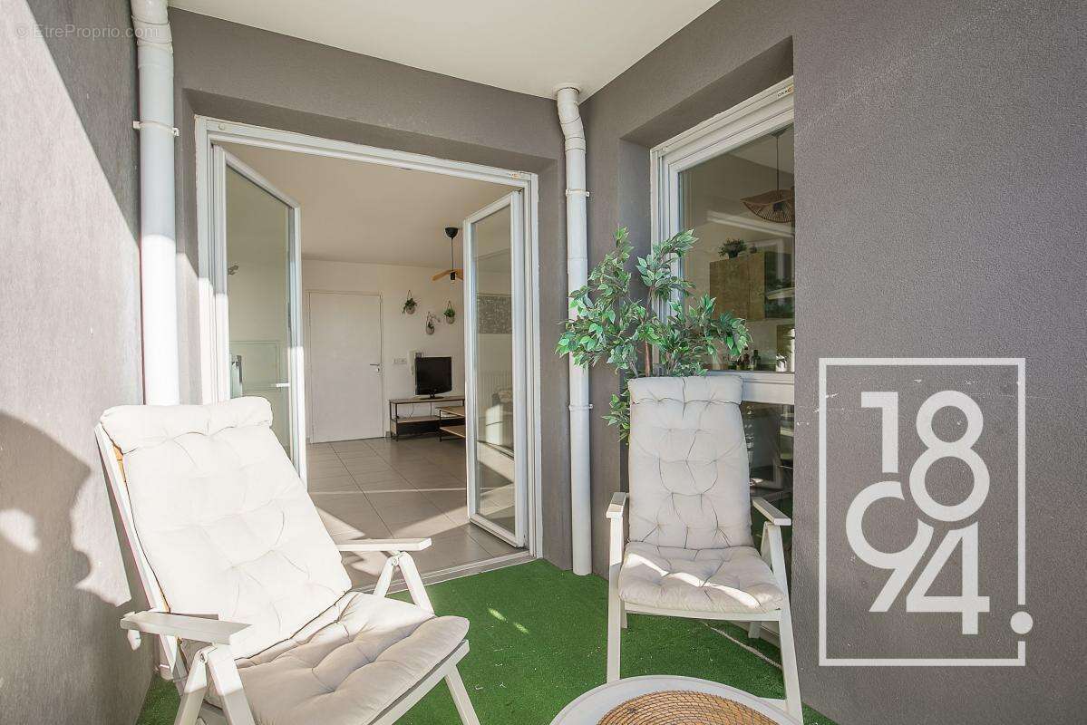 Appartement à MARSEILLE-2E