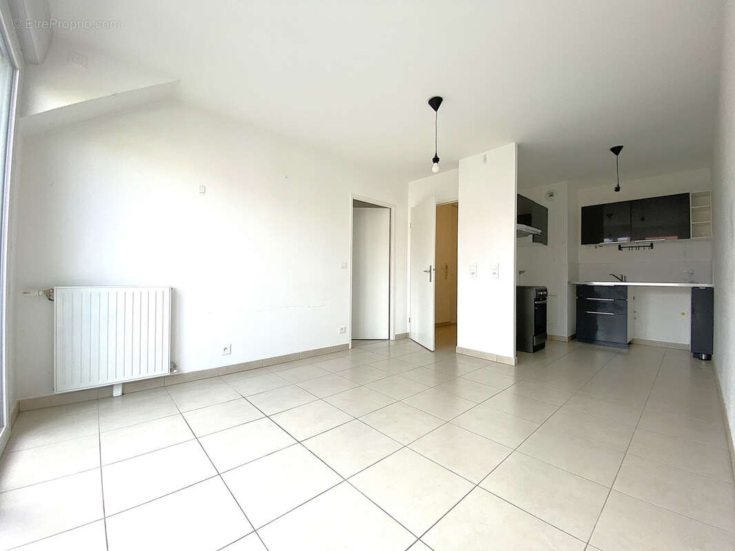 Appartement à MAGNY-LE-HONGRE