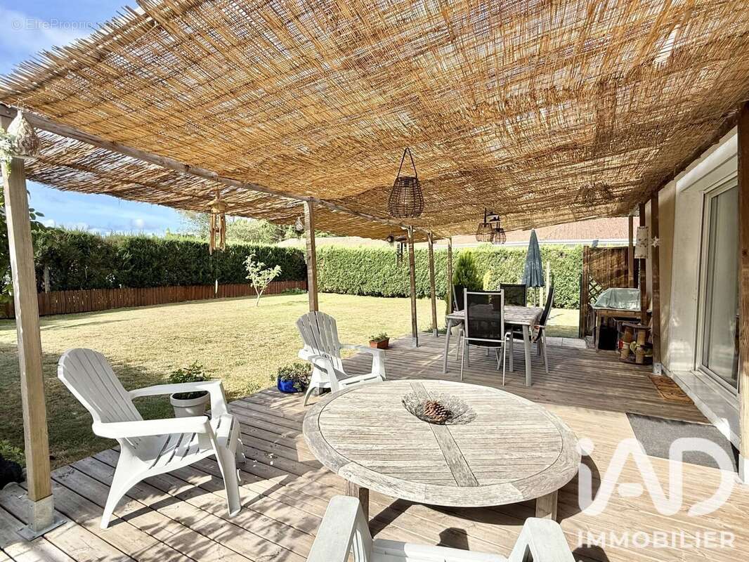 Maison 120 m² à Mios  - photo 6