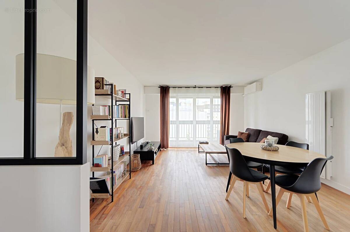 Appartement à RUEIL-MALMAISON