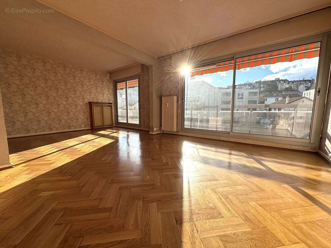 Appartement T6 quartier GALOUBIES - photo 2