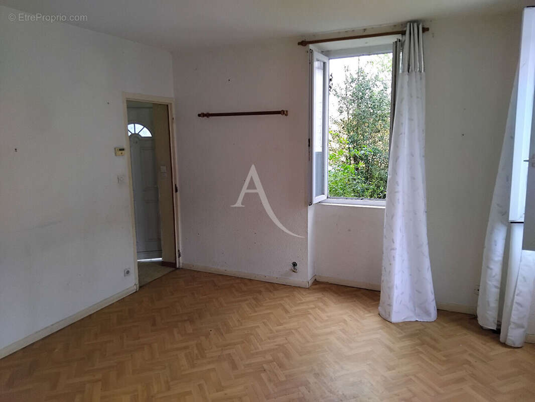 Maison à FOURCHAMBAULT