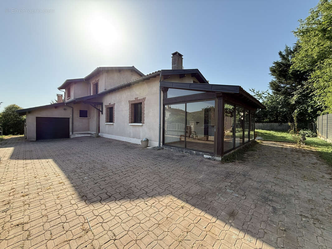 Maison à CASTANET-TOLOSAN