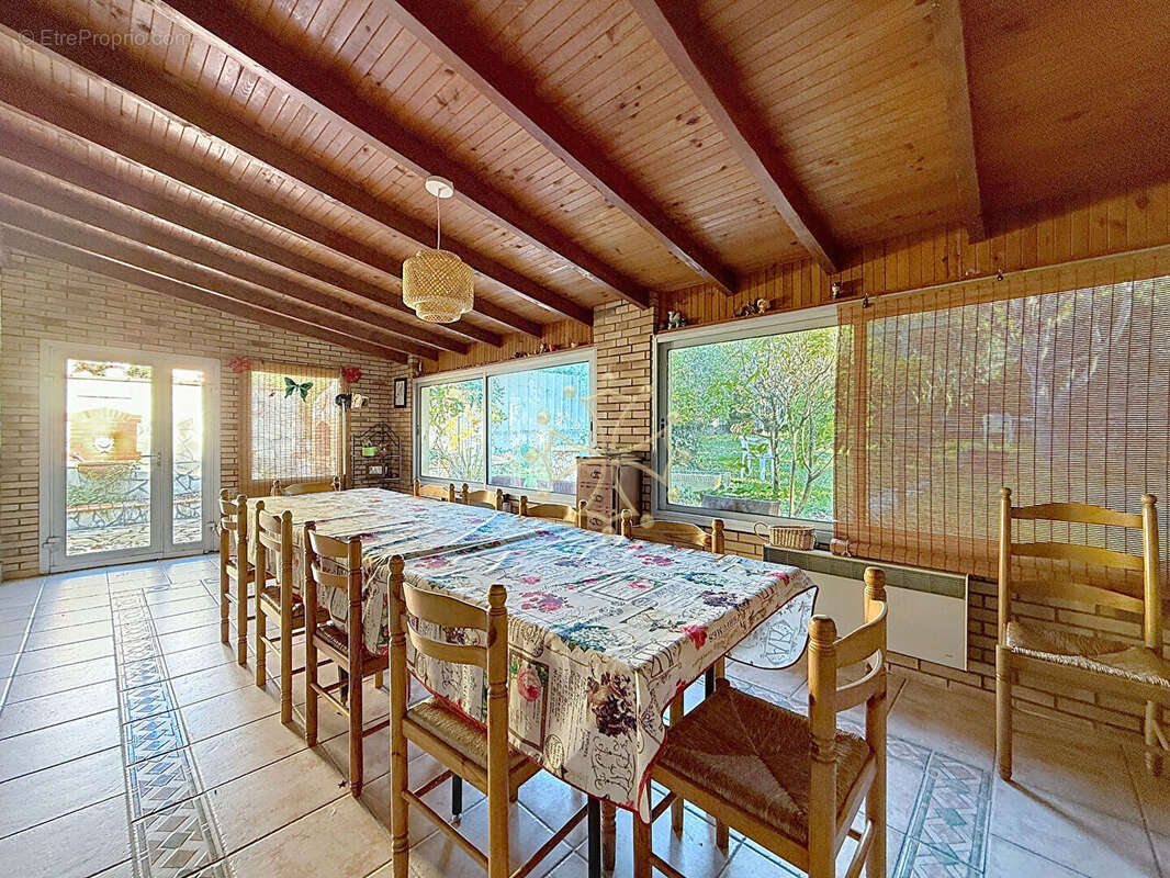 Maison à SAINT-JEAN