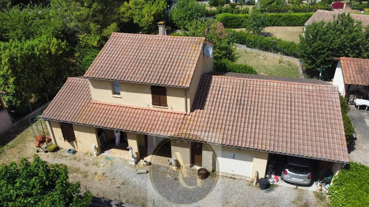 Maison à FENDEILLE
