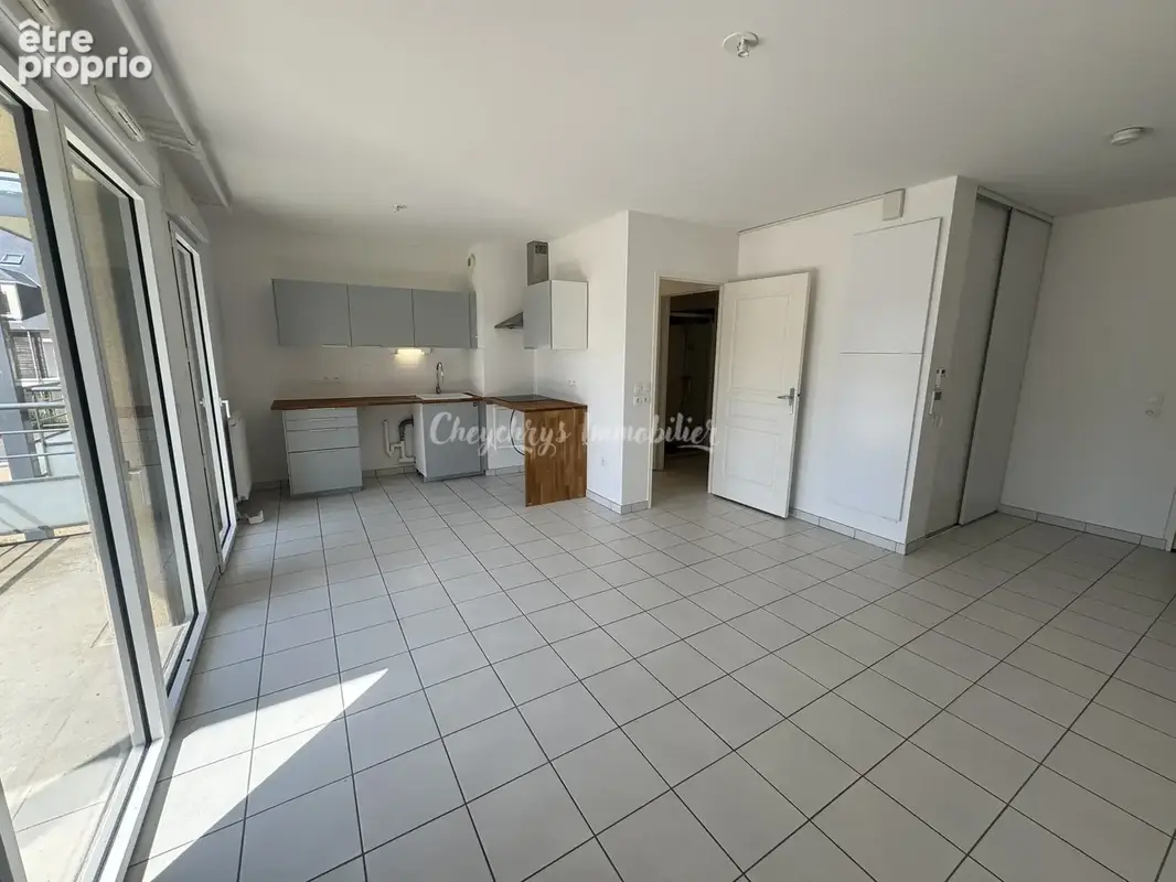 Honfleur   hauteurs   bel appartement t3 de 62,63 m2 avec balcon, ascenseur et 2 parkings en sous-sol - photo 2