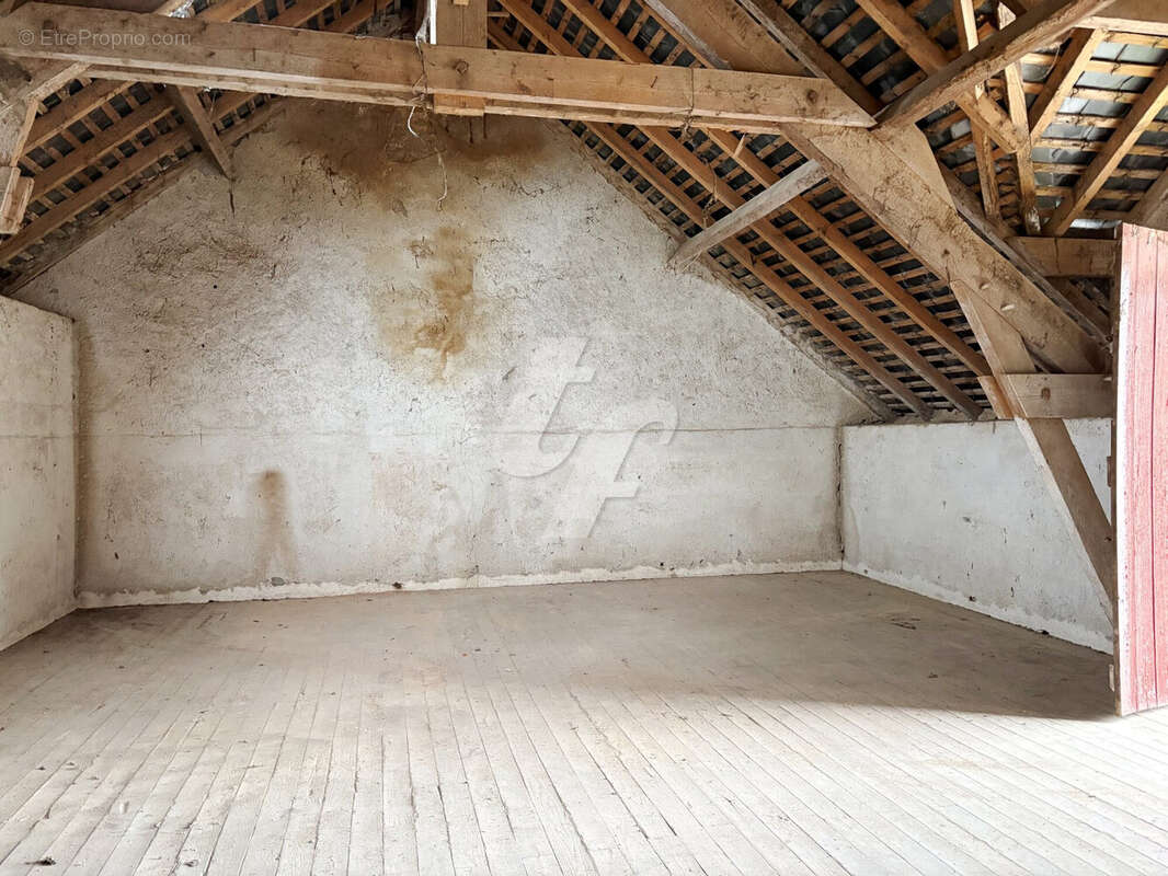 Maison 110 m² à Treillieres  - photo 7