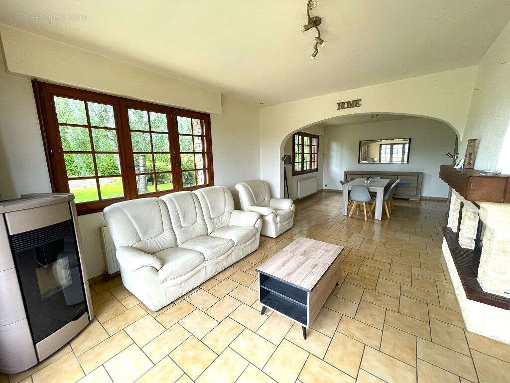 Maison à RACQUINGHEM