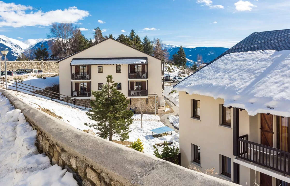 Appartement à FONT-ROMEU-ODEILLO-VIA