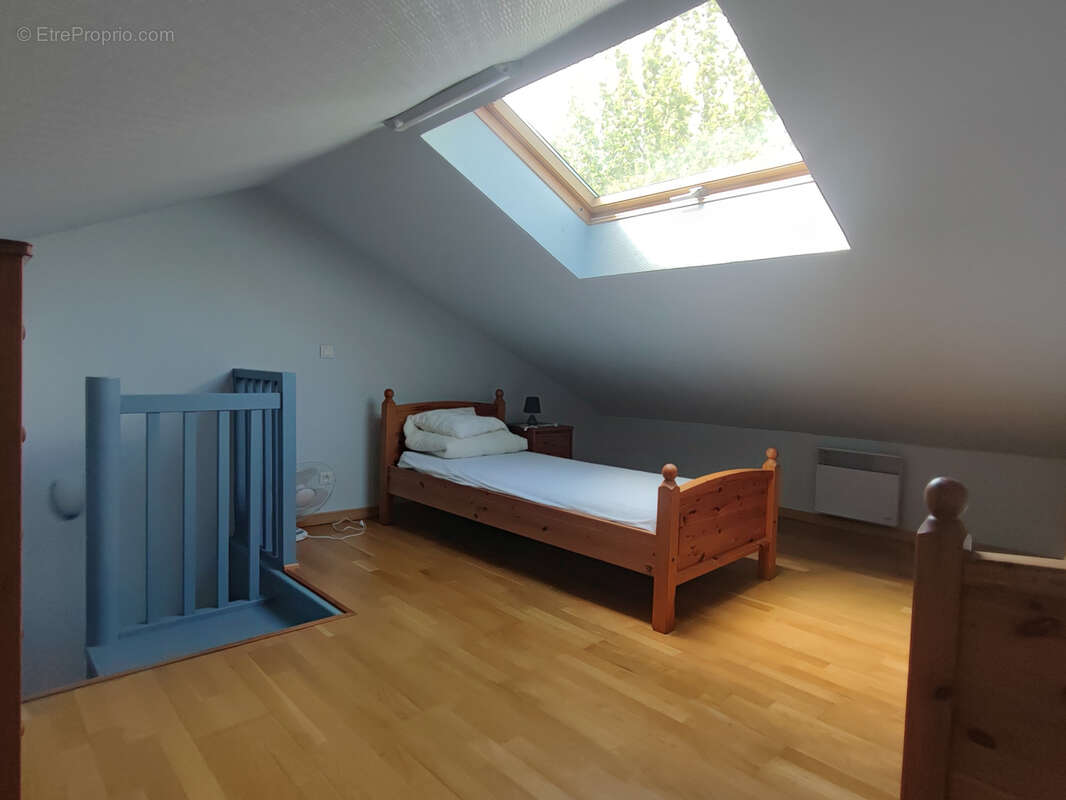Appartement à LA REDORTE