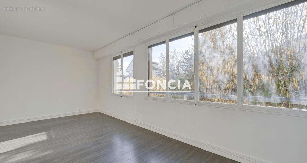 Appartement à FONTENAY-AUX-ROSES