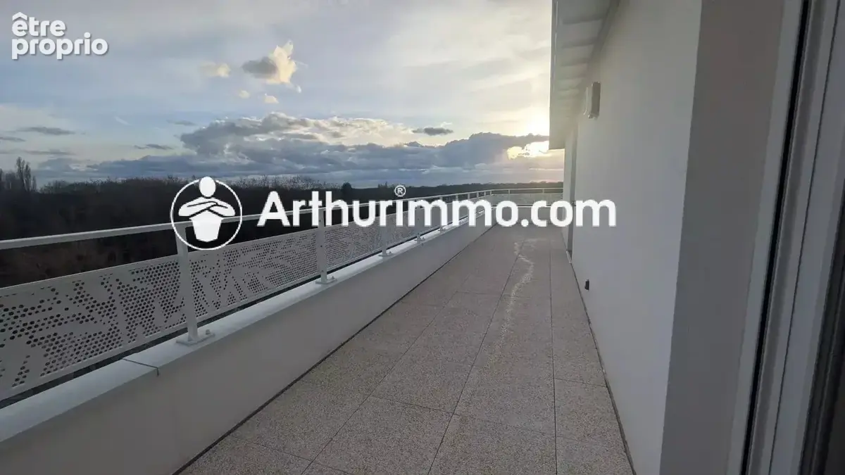 Photo Appartement à Savigny-Le-Temple au prix de 249 900€