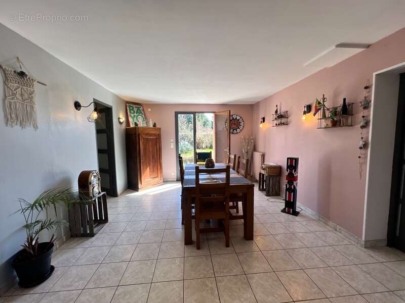 Maison à ANTRAN