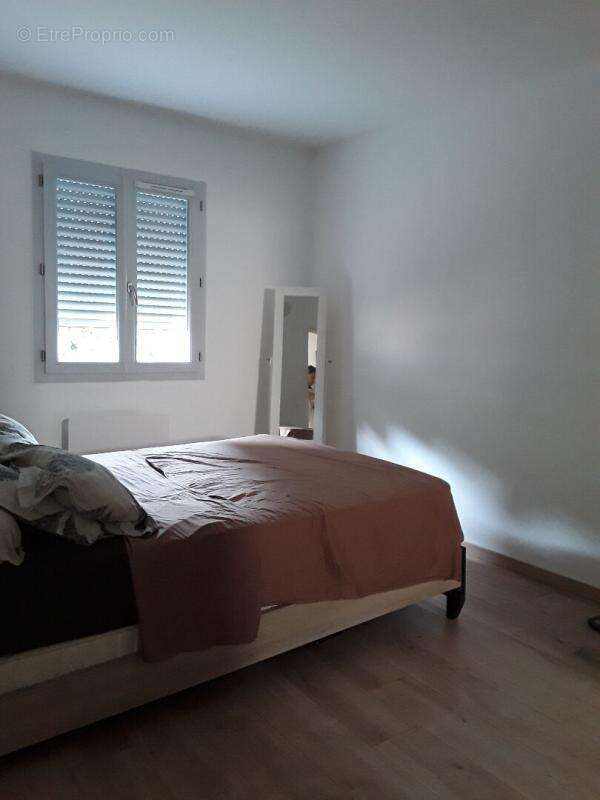 Pieusse Plain pied 2 chambres jardin - photo 6