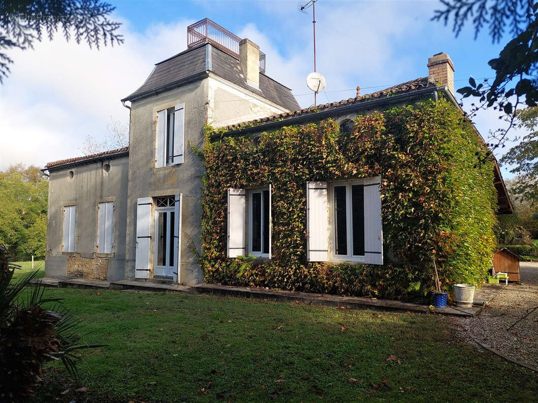 Maison à LANGON