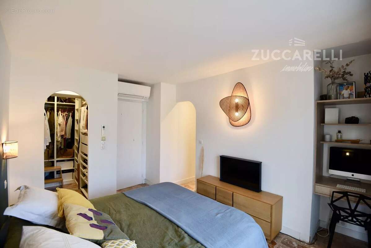 Appartement à LE CANNET