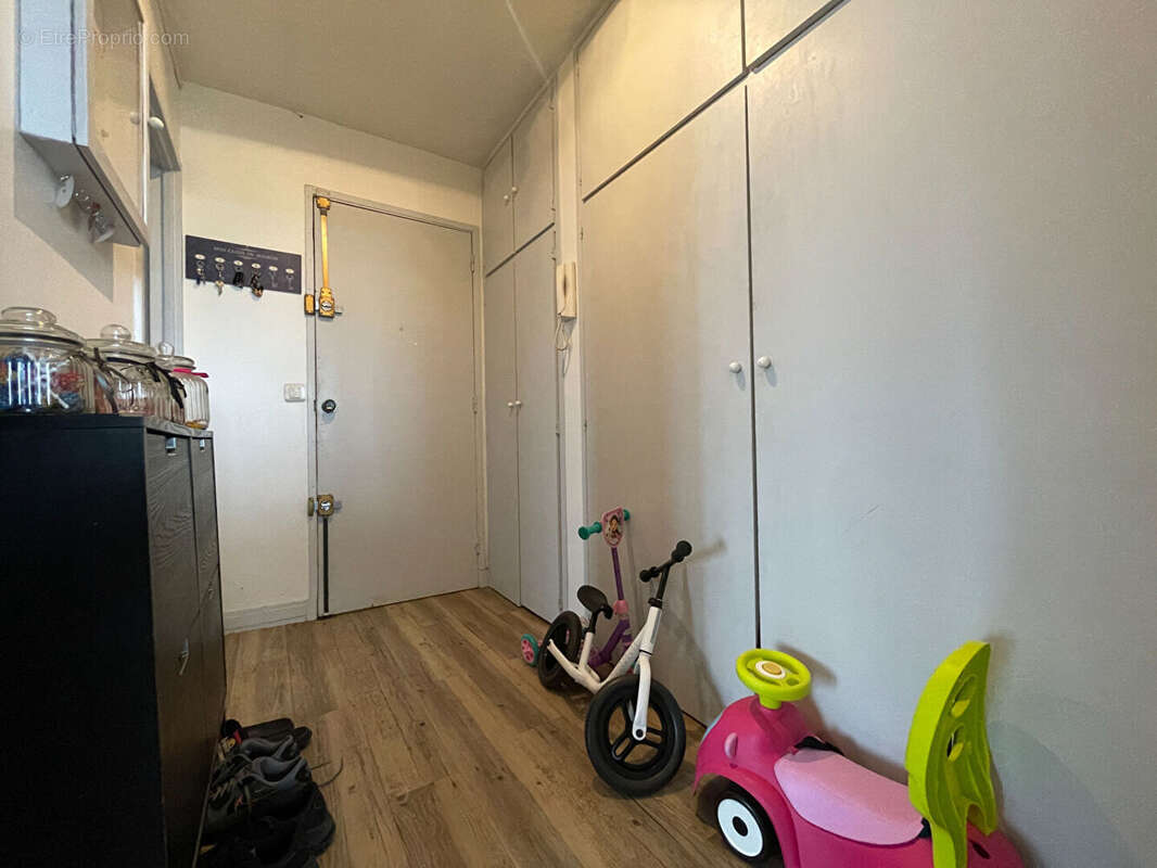 Autre à RIS-ORANGIS