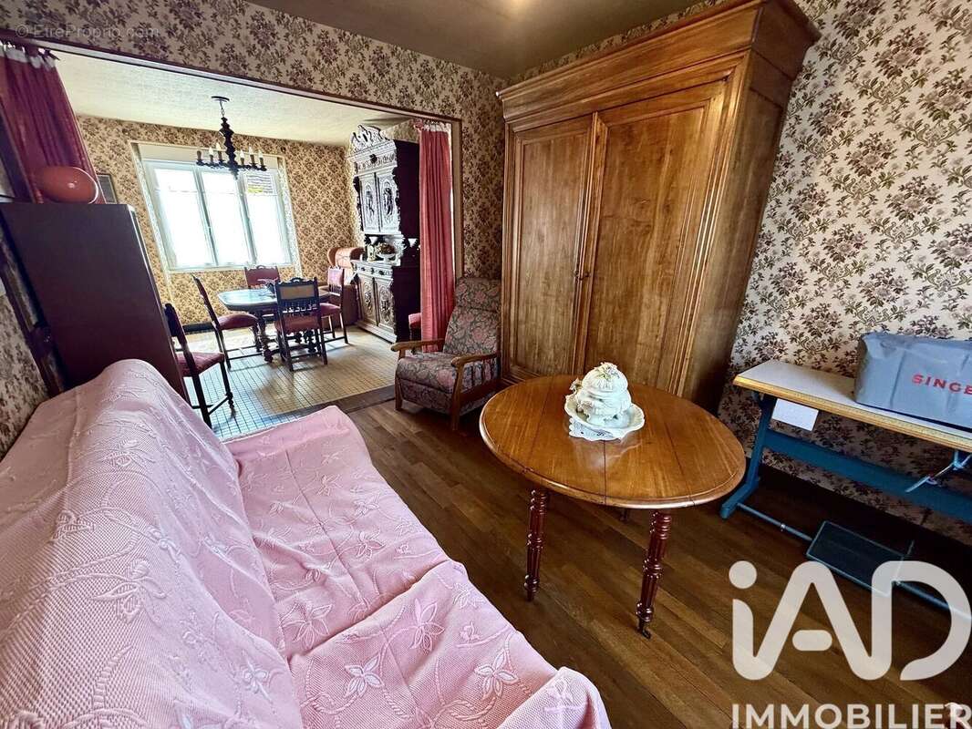 Maison 82 m² à Douadic  - photo 6