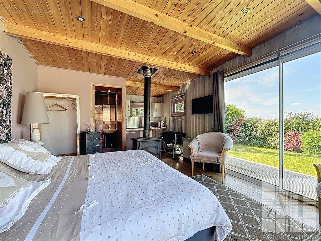 Maison à TORCE-VIVIERS-EN-CHARNIE