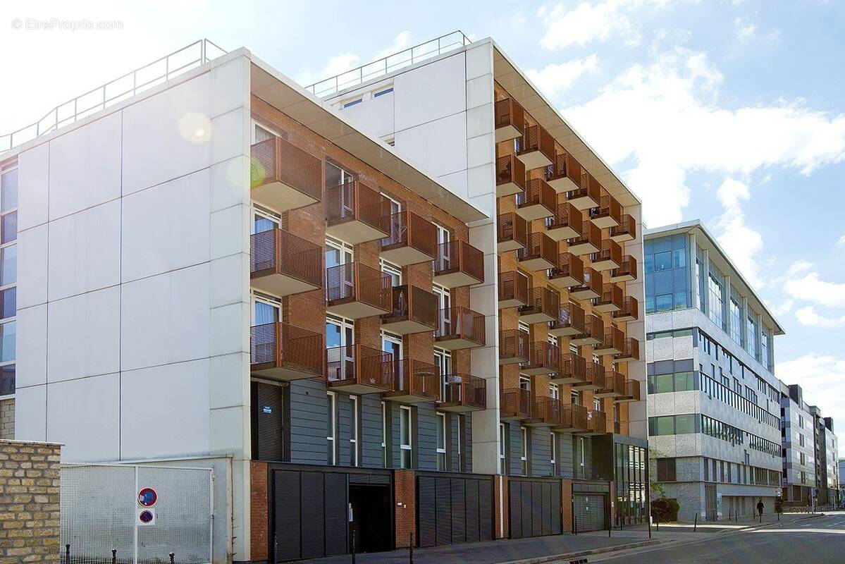 Appartement à IVRY-SUR-SEINE