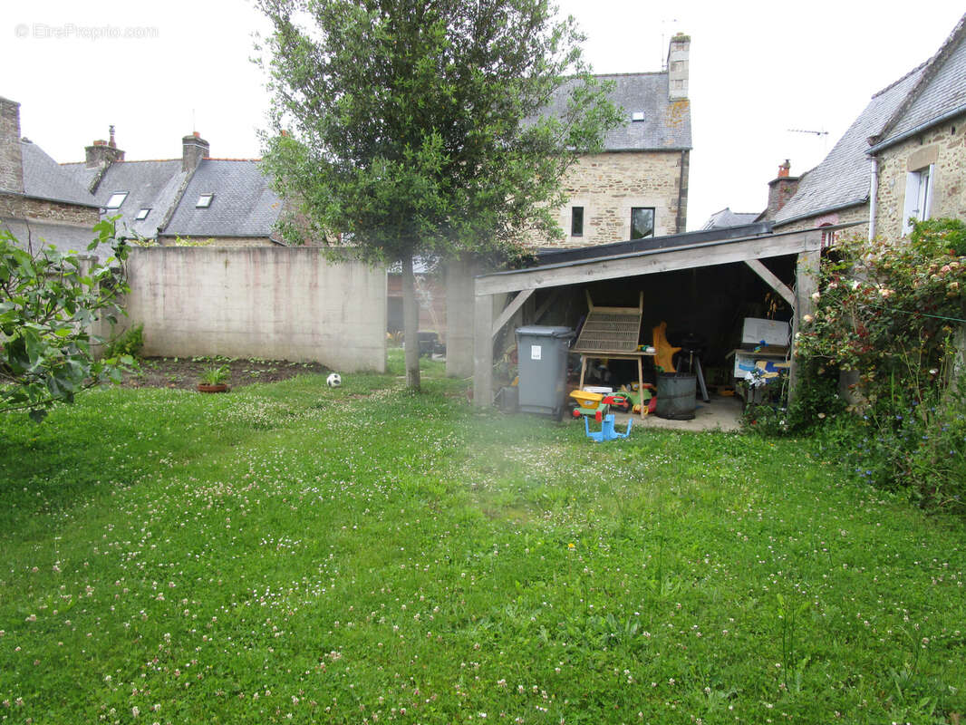 Maison à DINAN