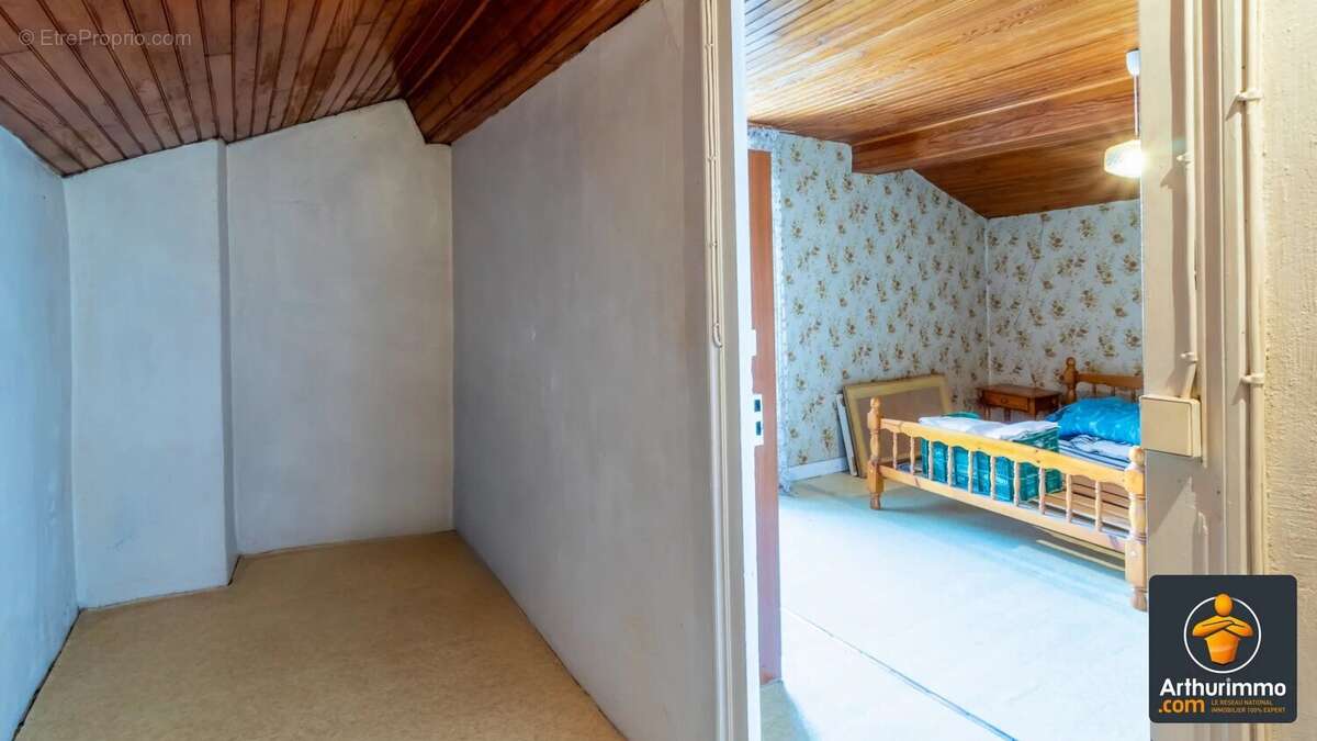 Maison à SAINTE-CATHERINE