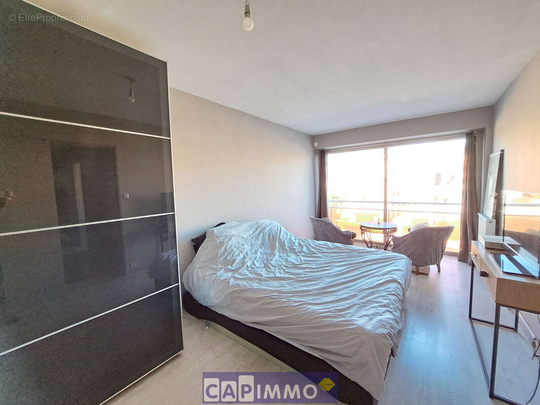 Appartement à HYERES