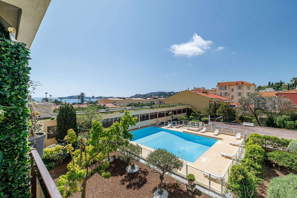 Appartement à BEAULIEU-SUR-MER