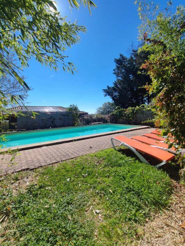 Maison à BEAUMONT-DU-PERIGORD