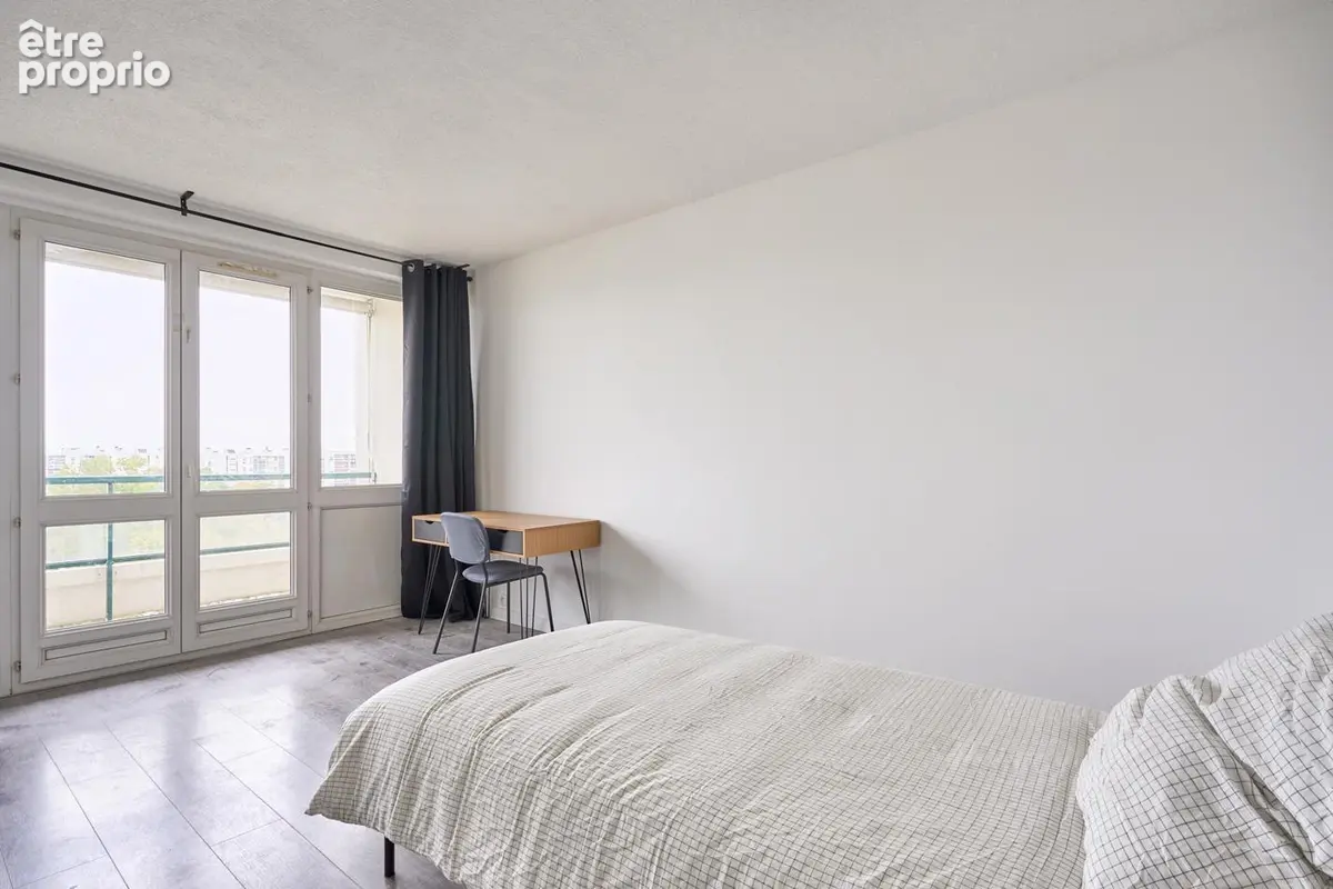 Appartement 7 pièces de 128 m² - 6 chambres. dernier etage - photo 2