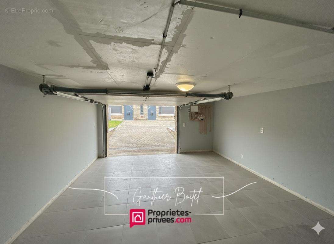 Maison à FONTENAY-TRESIGNY