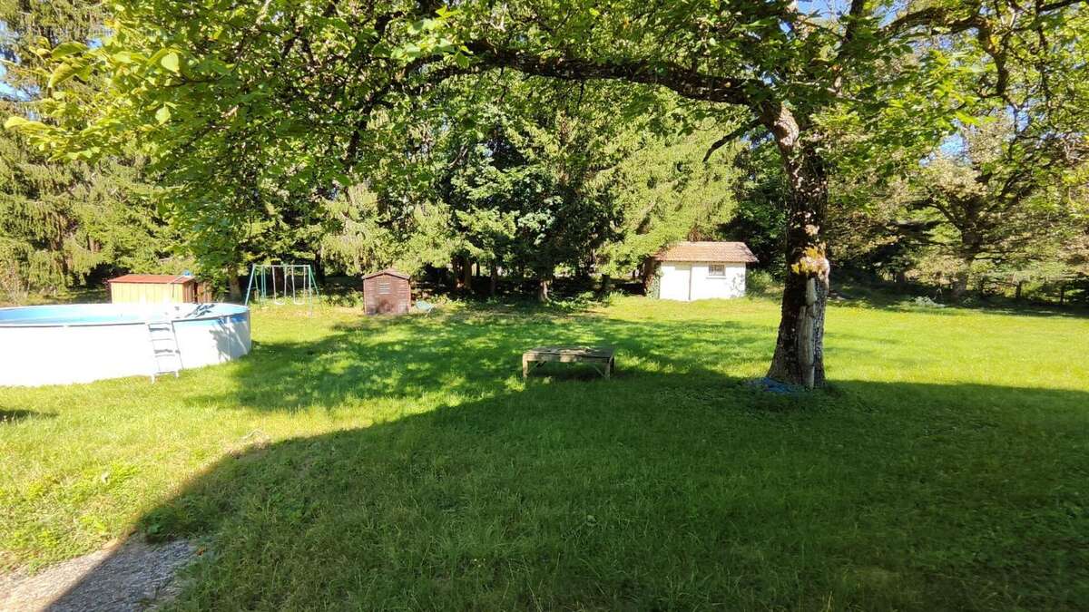 70290 Plancher Bas : Maison 4 pièces 122 m2 avec dépendances et garages - photo 13