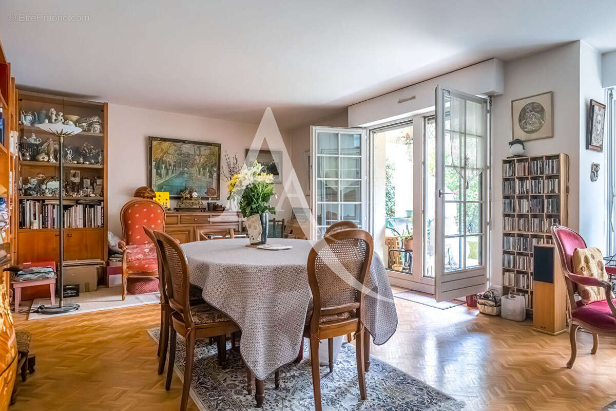 Appartement à CHATILLON