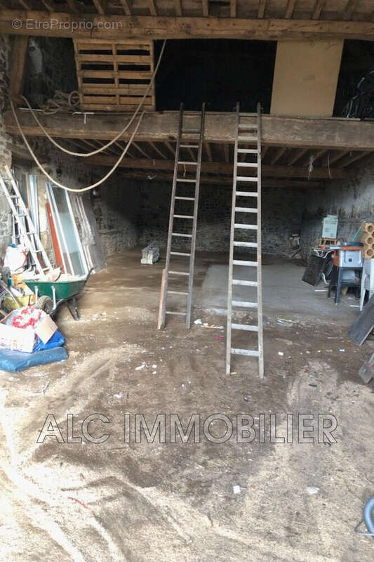Maison 107 m² à Ciral  - photo 8