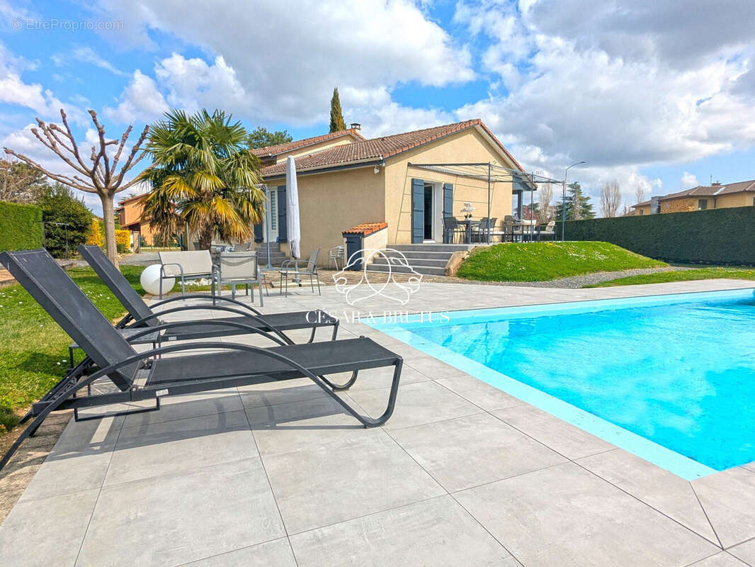 Maison à CHAZAY-D&#039;AZERGUES