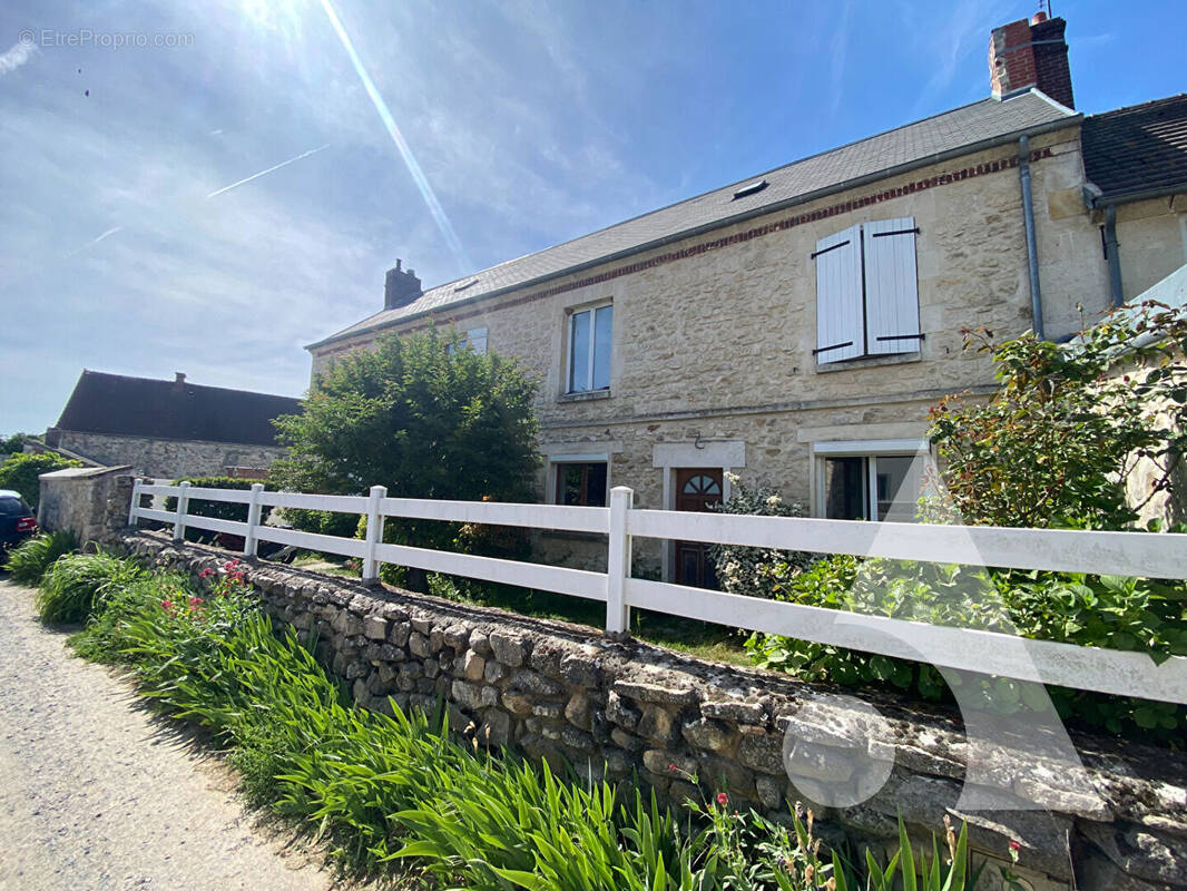 Maison à CREPY-EN-VALOIS