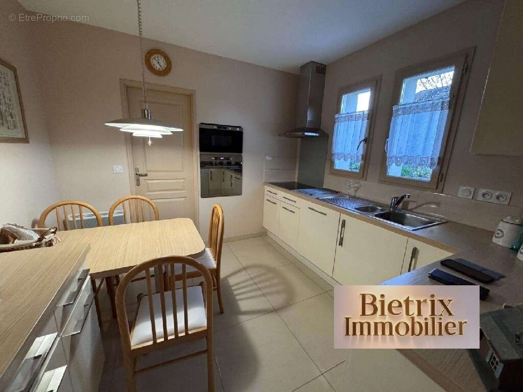 Maison à L'ISLE-ADAM