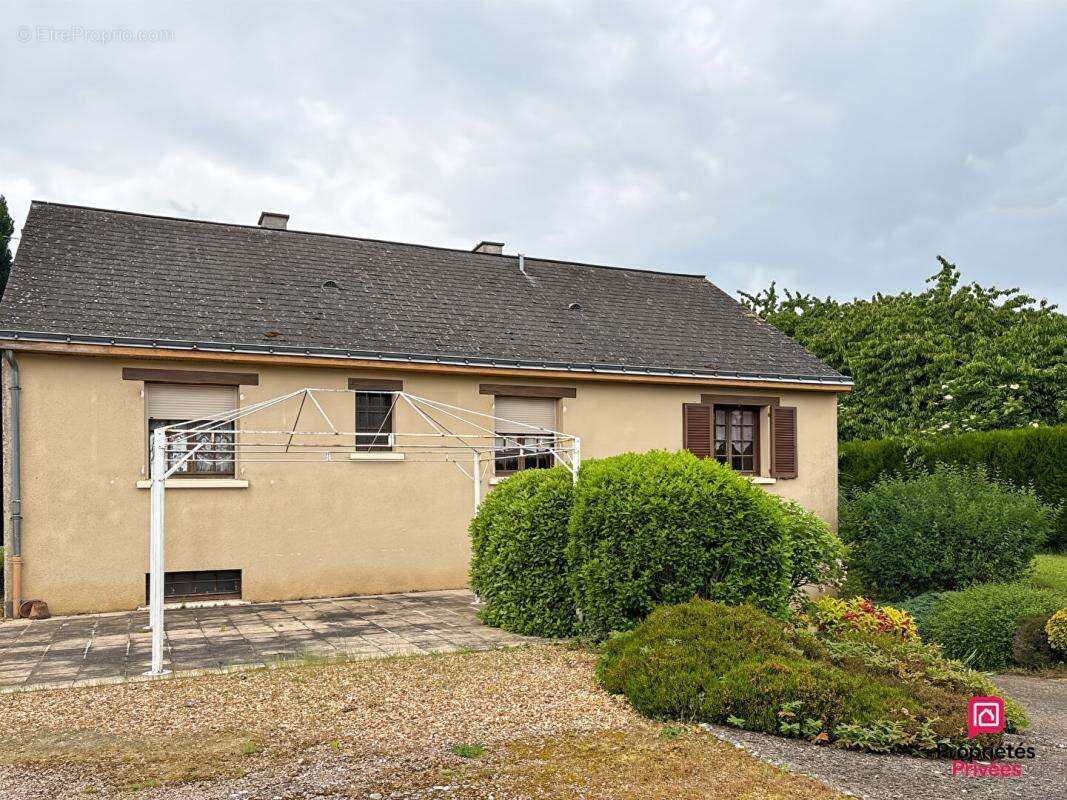 Maison Notre Dame Du Pe 5 pièce(s) 90 m2 - photo 2