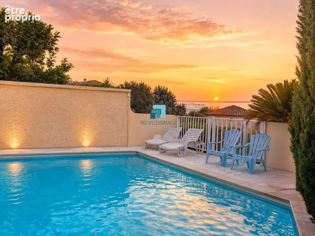 Appartement à FREJUS