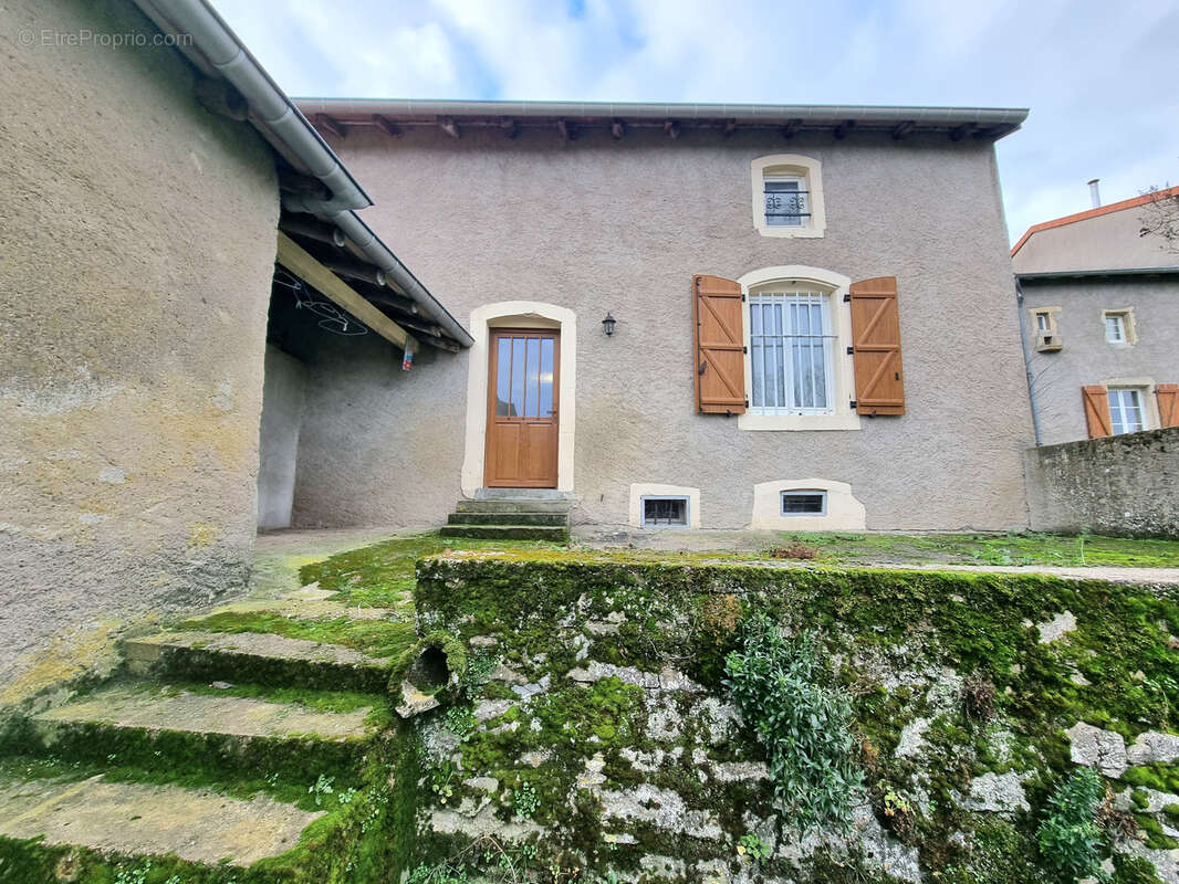 Maison à VIVIERS