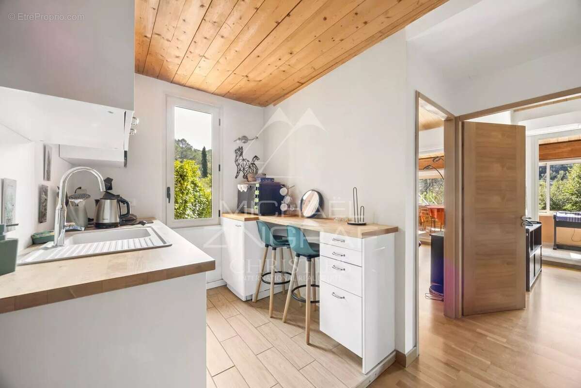 Maison à MOUGINS