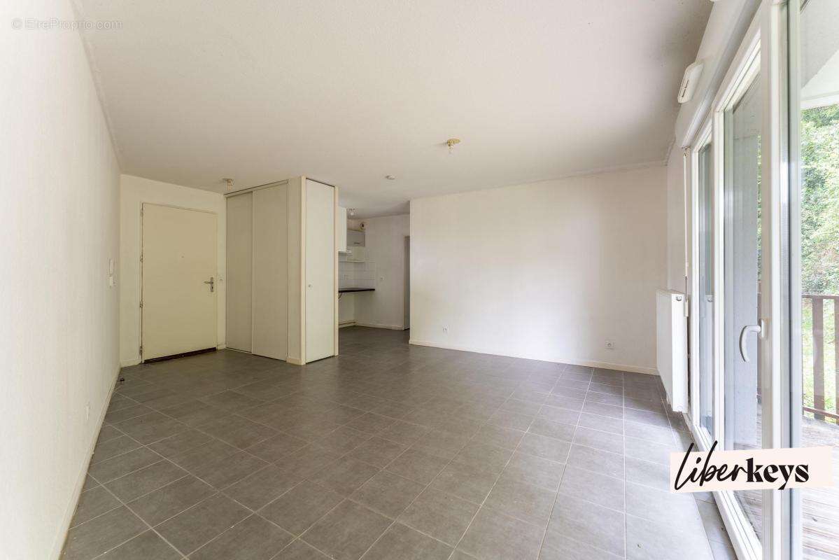 Appartement à CENON